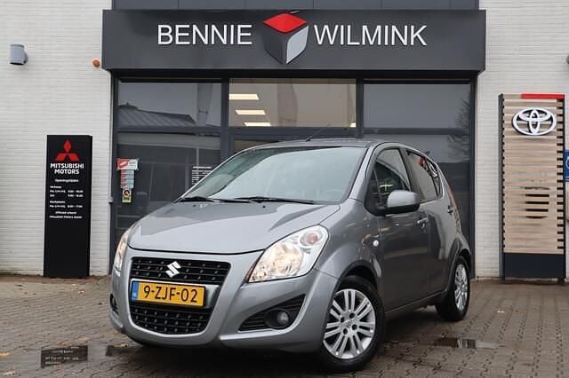 Grijs Gebruikt 2015 Suzuki Splash Exclusive Hatchback | € 6.895 (Eerlijke prijs) - Afbeelding 1/4