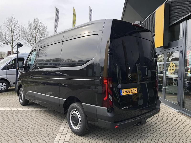 Occasion Renault Master 2024 Zwart Van