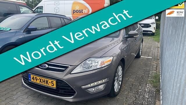 Bruin Gebruikt 2012 Ford Mondeo Titanium Hatchback | € 6.745 (Duur) - Afbeelding 1/4