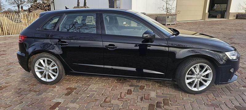 Occasion Audi A3 Sportback 150 PK (110 kW) 2017 Zwart Hatchback