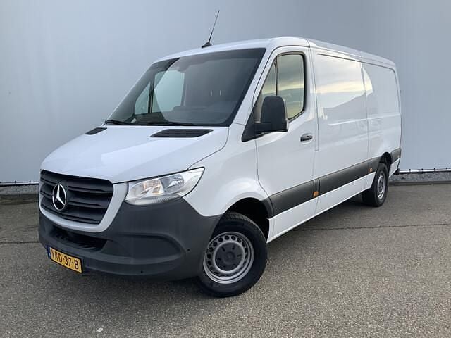 Wit Occasion 2021 Mercedes Sprinter Van | € 24.950 (Goede deal) - Afbeelding 1/4
