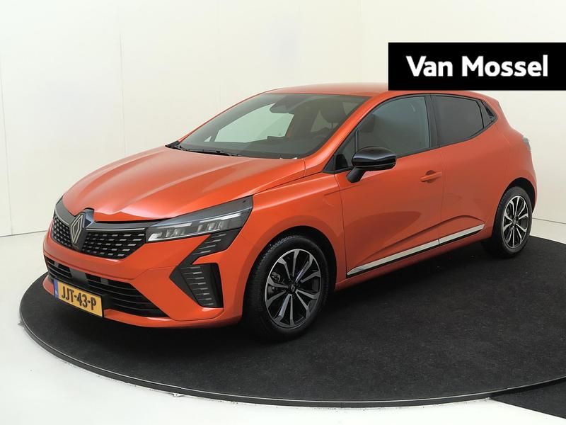 Oranje Gebruikt 2025 Renault Clio V Techno Hatchback | € 23.935 (Duur) - Afbeelding 1/4