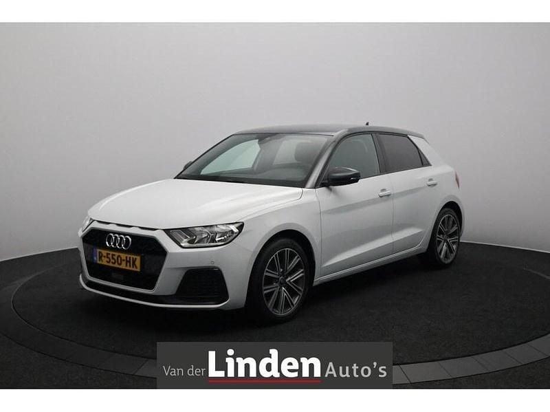 Wit Gebruikt 2022 Audi A1 Sportback Premium Hatchback | € 22.950 (Eerlijke prijs) - Afbeelding 1/4
