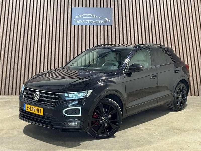 Zwart Gebruikt 2018 VW T-Roc Sport SUV | € 27.900 (Eerlijke prijs) - Afbeelding 1/4