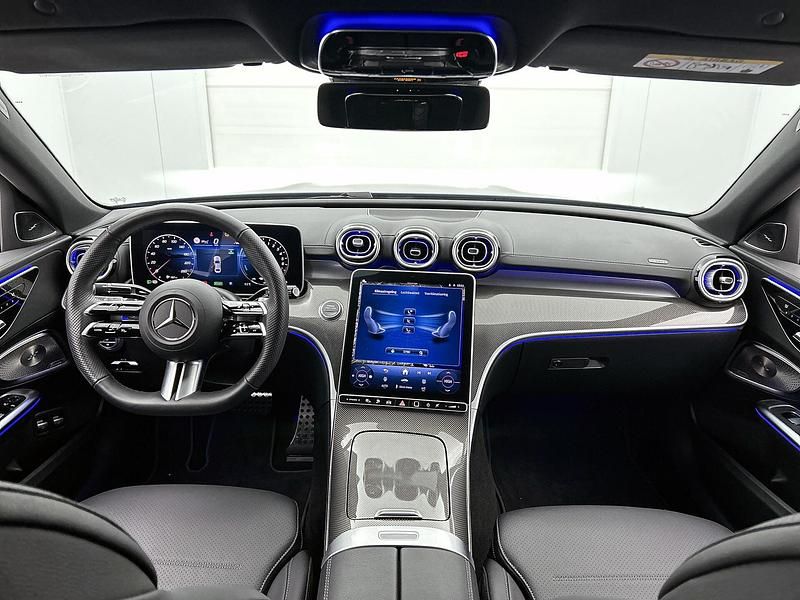 Occasion Mercedes C300 AMG line 313 PK (230 kW) 2024 Blauw Sedan