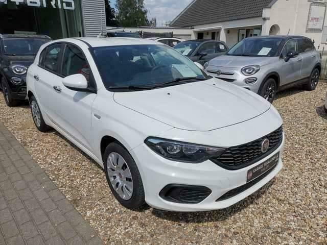Occasion Fiat Tipo Easy 118 PK (86 kW) 2017 Wit Sedan