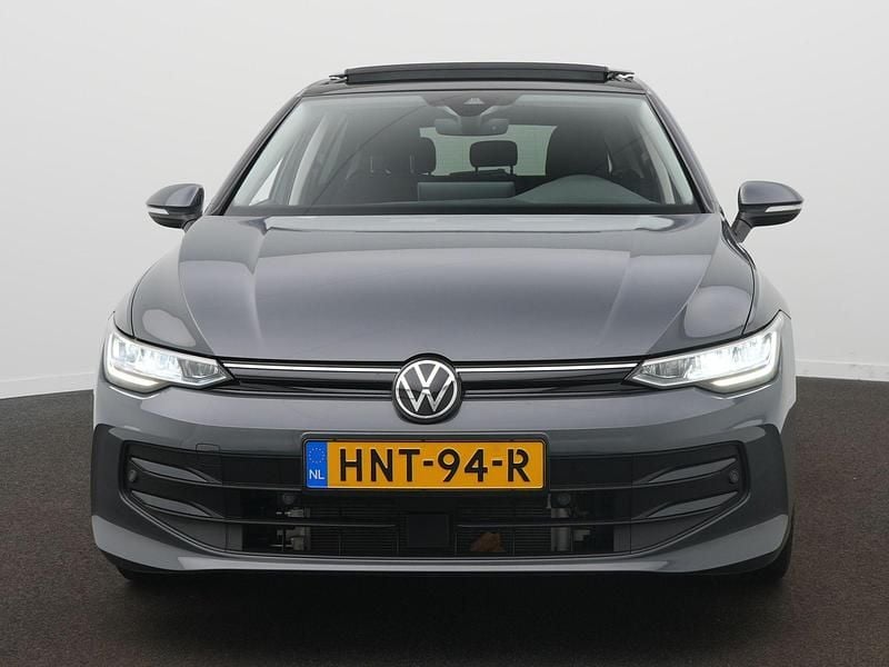 Occasion VW Golf VIII Edition 204 PK (150 kW) 2025 Grijs Hatchback