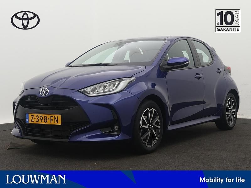 Blauw Gebruikt 2024 Toyota Yaris Hatchback | € 21.245 (Goede deal) - Afbeelding 1/3