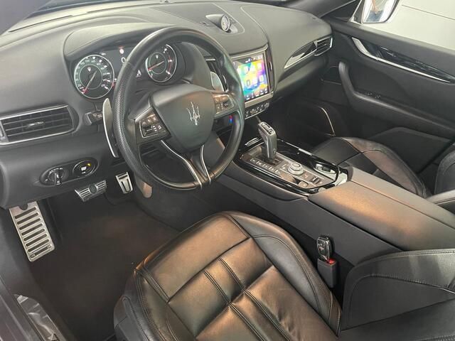 Occasion Maserati Levante 275 PK (202 kW) 2021 Grijs SUV