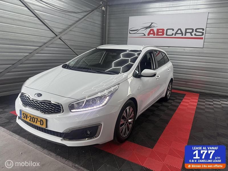 Wit Gebruikt 2018 Kia Ceed Sportswagon Stationwagen | € 10.750 (Eerlijke prijs) - Afbeelding 1/4