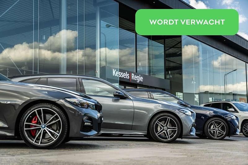 Zwart Gebruikt 2022 BMW 225 Active Tourer MPV | € 29.950 (Eerlijke prijs) - Afbeelding 1/4