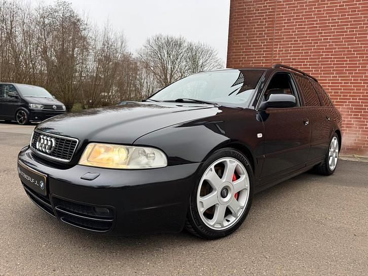 Gebruikt 2000 Audi S4 | € 14.950 - Afbeelding 1/4