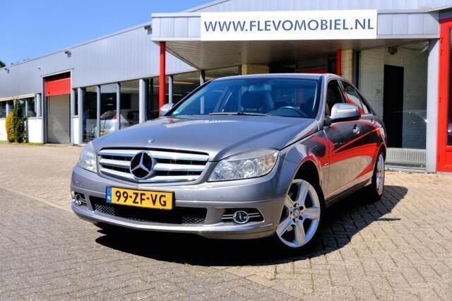 Grijs Gebruikt 2008 Mercedes C200 Avantgarde Sedan | € 7.950 (Goede deal) - Afbeelding 1/4
