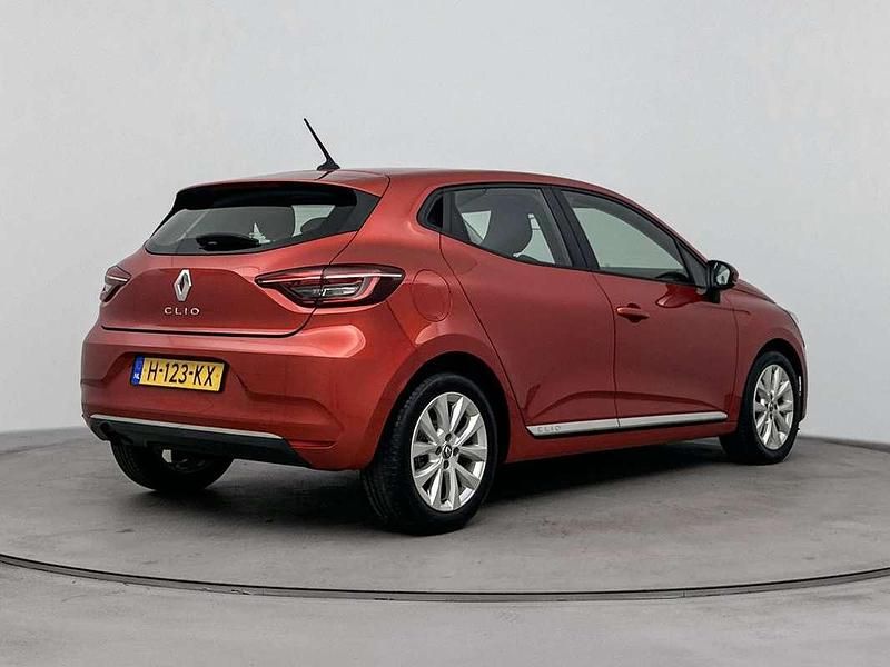 Occasion Renault Clio V Zen 101 PK (74 kW) 2020 Vlamrood nnp Hatchback