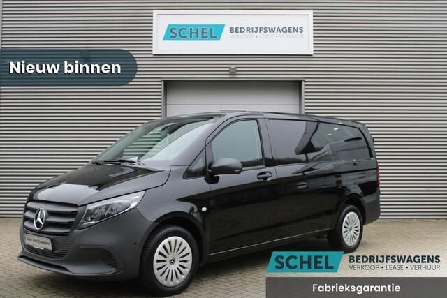 Zwart Gebruikt 2024 Mercedes Vito MPV | € 46.950 - Afbeelding 1/4
