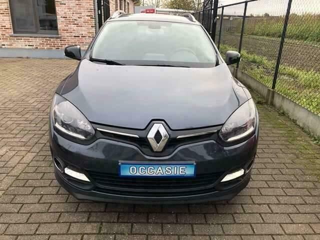 Occasion Renault Mégane GrandTour LIMITED 110 PK (80 kW) 2015 Grijs Stationwagen