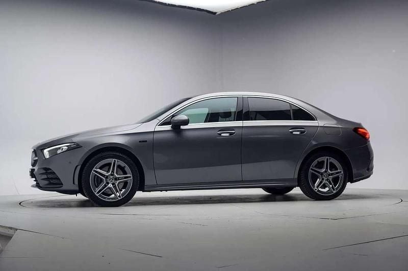 Occasion Mercedes A250 AMG line 160 PK (117 kW) 2020 Grijs Sedan