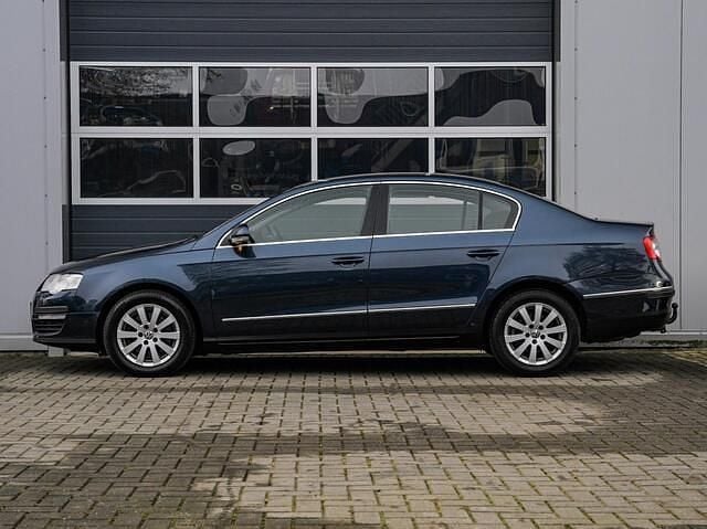 Occasion VW Passat Comfortline 150 PK (110 kW) 2006 Grijs (metallic) Sedan