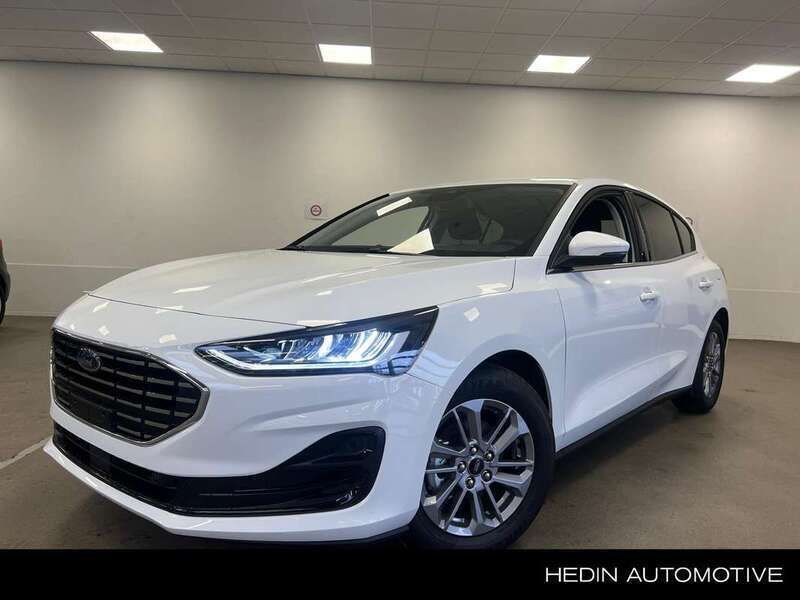 Wit Nieuw 2025 Ford Focus Titanium Hatchback | € 31.840 (Goede deal) - Afbeelding 1/4