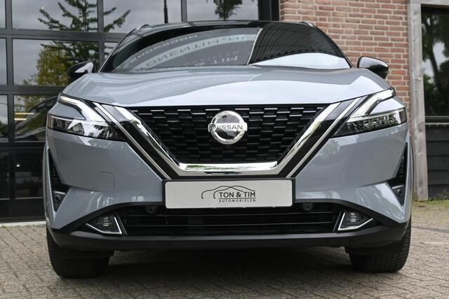 Grijs Gebruikt 2021 Nissan Qashqai Tekna+ SUV | € 31.450 (Eerlijke prijs) - Afbeelding 1/4