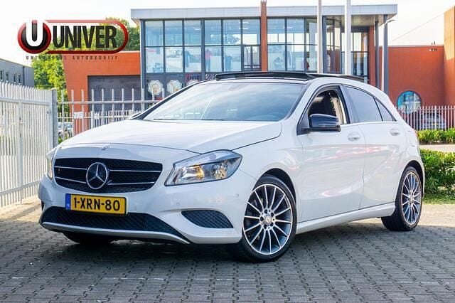 Wit Gebruikt 2013 Mercedes A180 Prestige Hatchback | € 9.450 (Eerlijke prijs) - Afbeelding 1/4