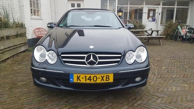 Occasion Mercedes CLK350 Elegance 272 PK (200 kW) 2005 Zwart Cabriolet