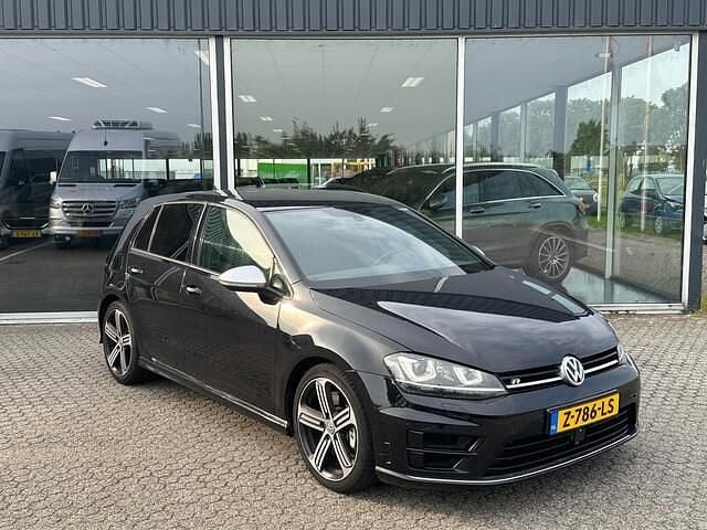 Zwart Gebruikt 2014 VW Golf VII R Hatchback | € 15.950 (Super prijs) - Afbeelding 1/4