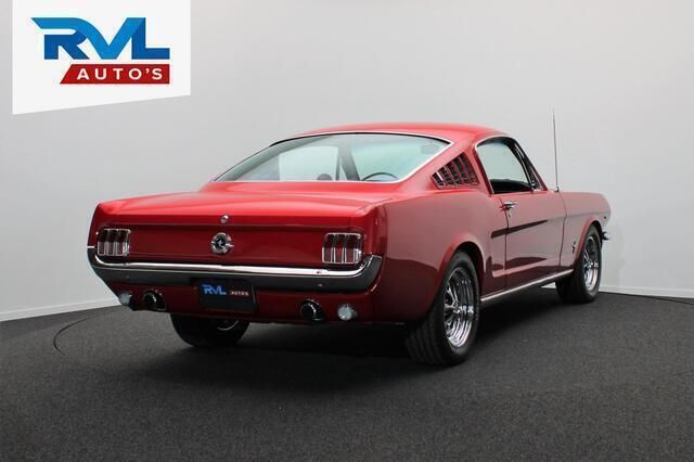 Occasion Ford Mustang Fastback 200 PK (147 kW) 1965 Rood