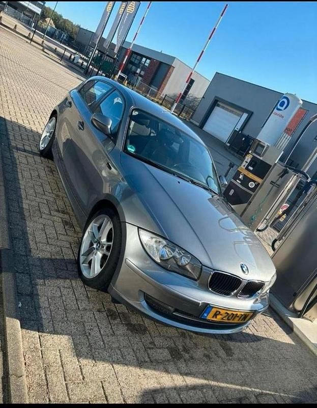 Gebruikt 2010 BMW 116 Hatchback | € 3.500 (Goede deal) - Afbeelding 1/4