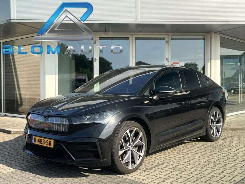 Zwart Gebruikt 2022 Skoda Enyaq iV RS SUV | € 34.880 (Eerlijke prijs) - Afbeelding 1/4