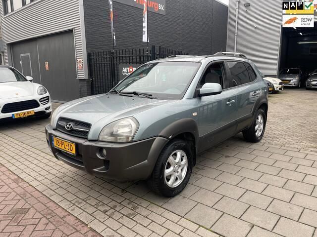 Grijs Gebruikt 2004 Hyundai Tucson Dynamiq SUV | € 2.499 (Eerlijke prijs) - Afbeelding 1/4