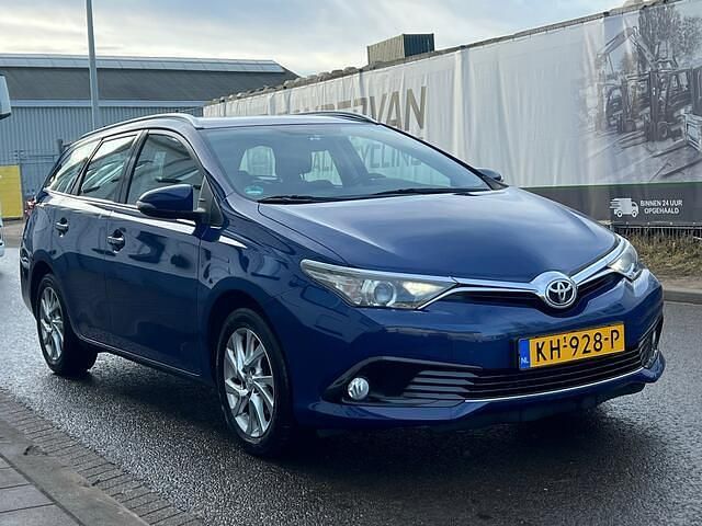 Occasion Toyota Auris Touring Sports Limited 116 PK (85 kW) 2016 Blauw Stationwagen