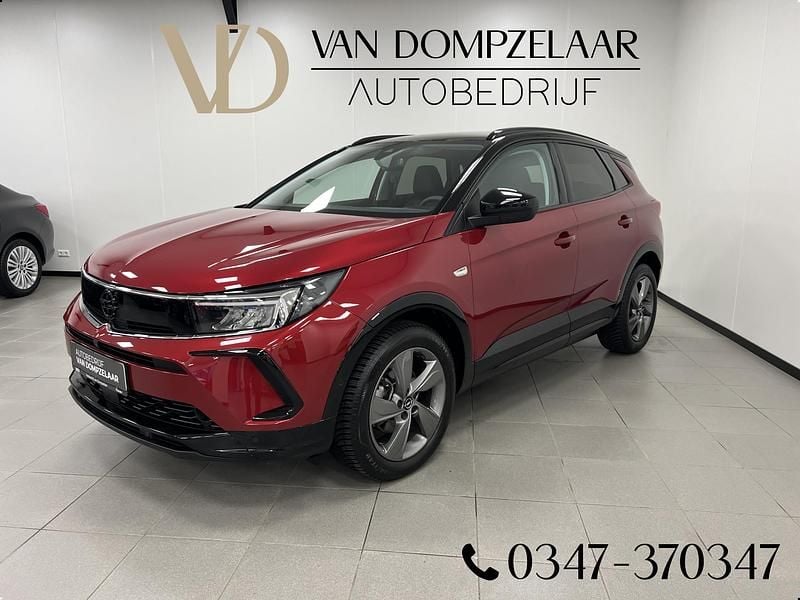 Rood Occasion 2026 Opel Grandland X GS Line SUV | € 26.950 (Eerlijke prijs) - Afbeelding 1/4