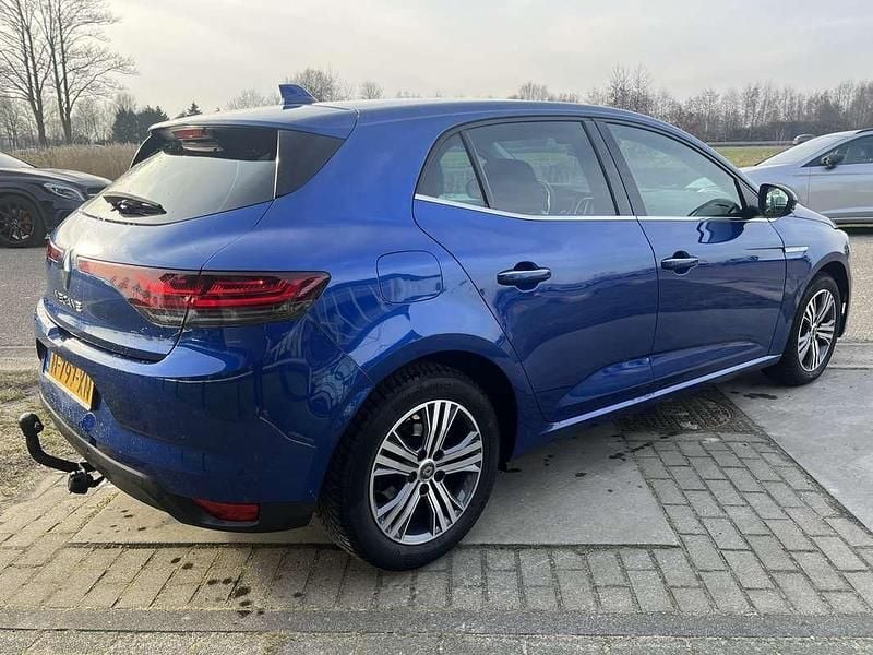 Occasion Renault Mégane IV Intens 142 PK (104 kW) 2022 Blauw metallic Hatchback