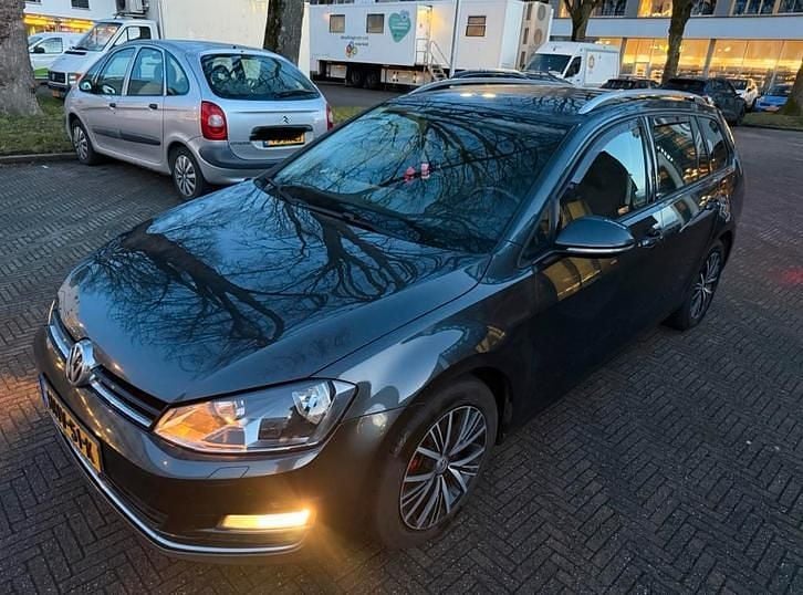 Occasion VW Golf VII Highline 150 PK (110 kW) 2017 Grijs Stationwagen