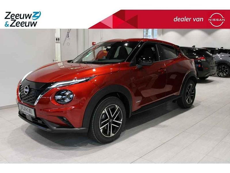 Fuji red metallic Nieuw 2025 Nissan Juke N-Connecta SUV | € 35.721 (Eerlijke prijs) - Afbeelding 1/4