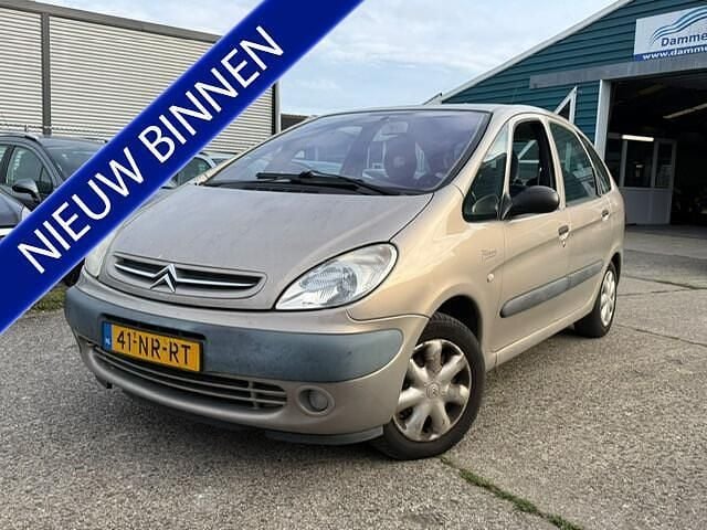 Beige Occasion 2004 Citroën Xsara Picasso MPV | € 749 (Eerlijke prijs) - Afbeelding 1/4