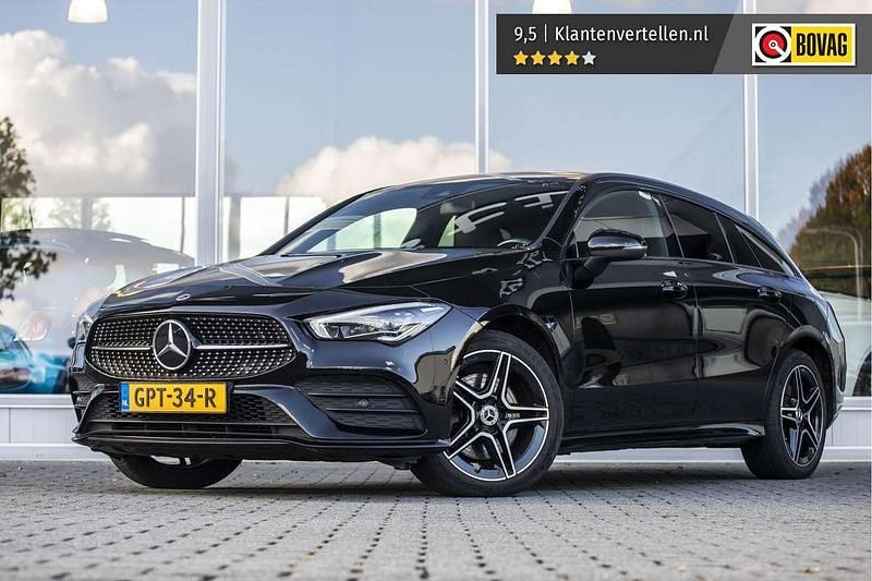 Zwart Gebruikt 2021 Mercedes CLA250e Shooting Brake AMG Stationwagen | € 25.850 (Eerlijke prijs) - Afbeelding 1/4