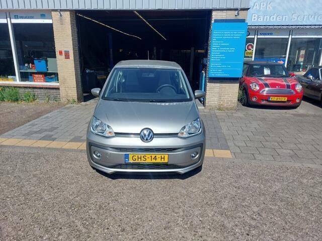 Grijs Gebruikt 2018 VW up! take up! Hatchback | € 9.999 (Eerlijke prijs) - Afbeelding 1/4