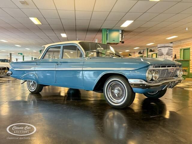 Blauw Gebruikt 1961 Chevrolet Bel Air Sedan | € 26.000 - Afbeelding 1/4