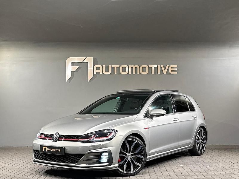 Grijs (metallic) Gebruikt 2020 VW Golf VII GTI Hatchback | € 27.900 (Super prijs) - Afbeelding 1/3