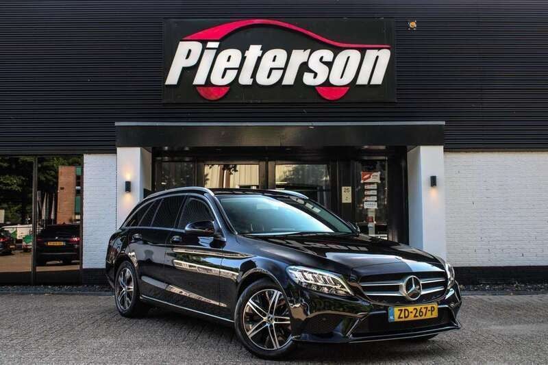 Zwart Gebruikt 2019 Mercedes C160 Business Coupé | € 23.949 (Goede deal) - Afbeelding 1/4