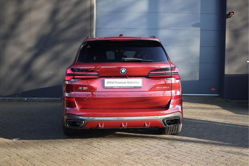 Occasion BMW X5 Comfort Edition 489 PK (359 kW) 2025 Rood SUV