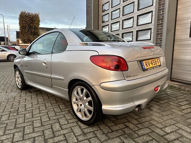 Occasion Peugeot 206 CC Quiksilver 109 PK (80 kW) 2006 Grijs (metallic) Cabriolet