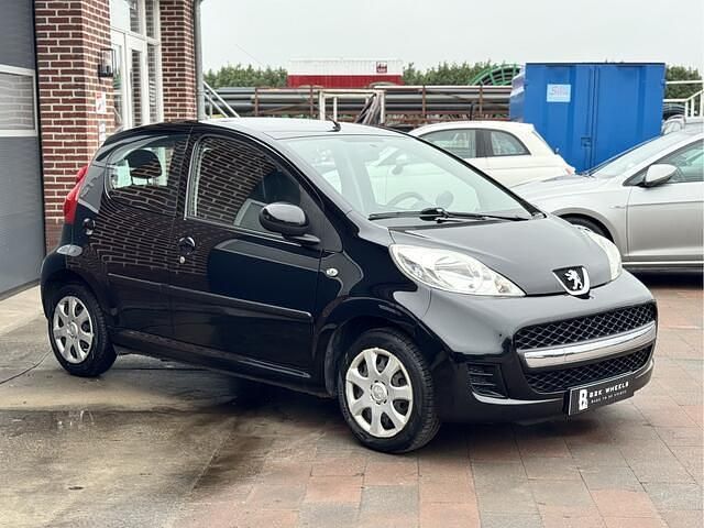 Occasion Peugeot 107 68 PK (50 kW) 2009 Zwart Hatchback