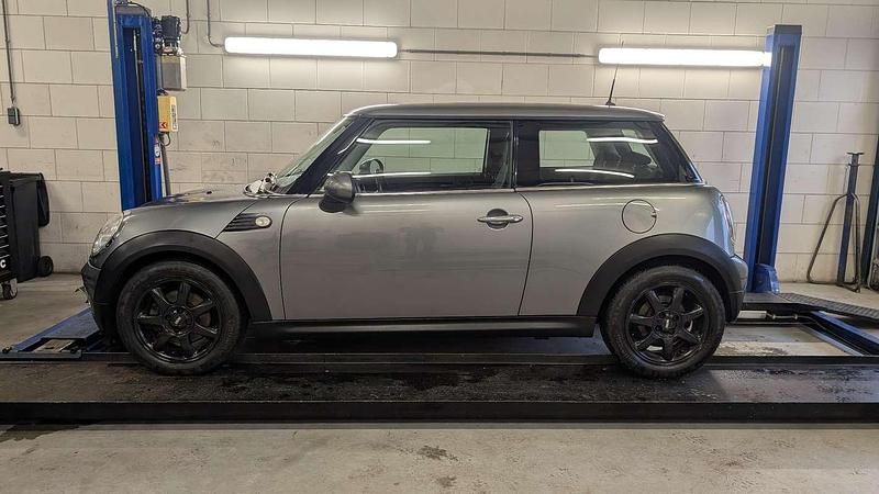 Occasion Mini Cooper Pepper 98 PK (72 kW) 2010 Grijs Hatchback
