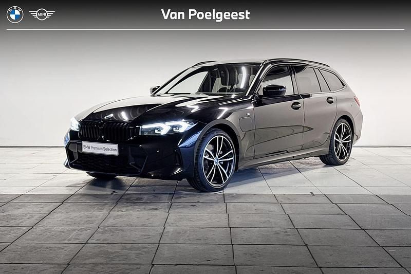 Occasion BMW 320e M Sport 204 PK (150 kW) 2024 Saphirschwarz metallic (zwart metallic) Stationwagen