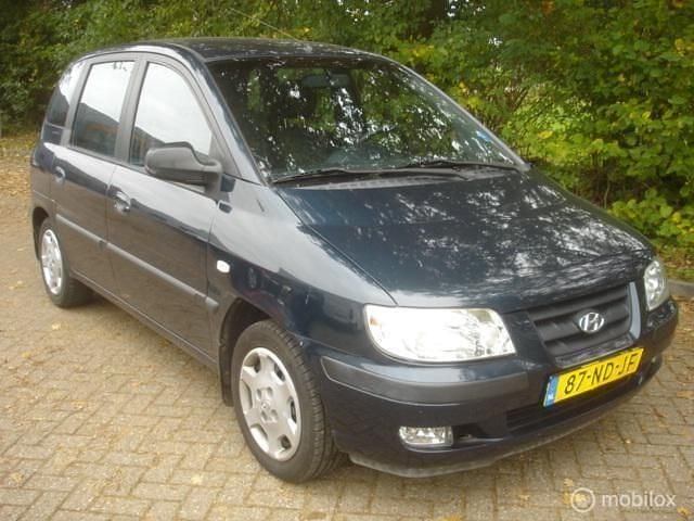 Blauw Gebruikt 2001 Hyundai Matrix MPV | € 1.350 (Eerlijke prijs) - Afbeelding 1/4
