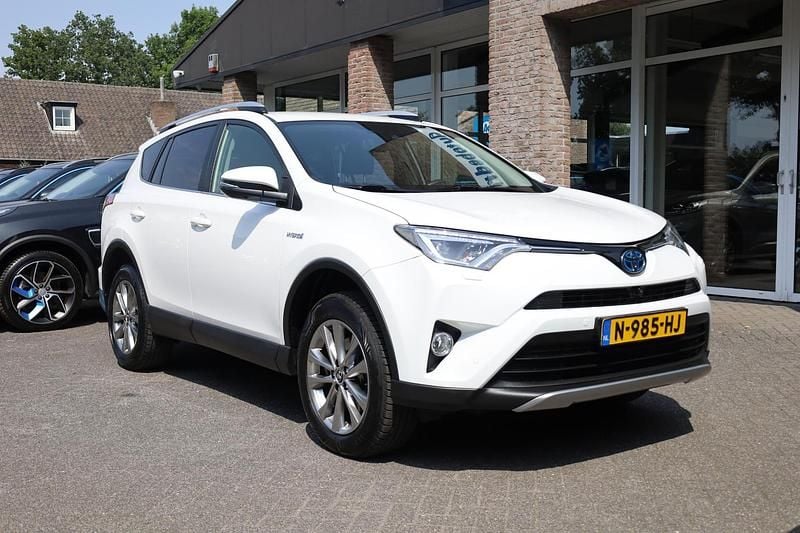 Occasion Toyota RAV4 Hybrid Executive 2017 Wit SUV