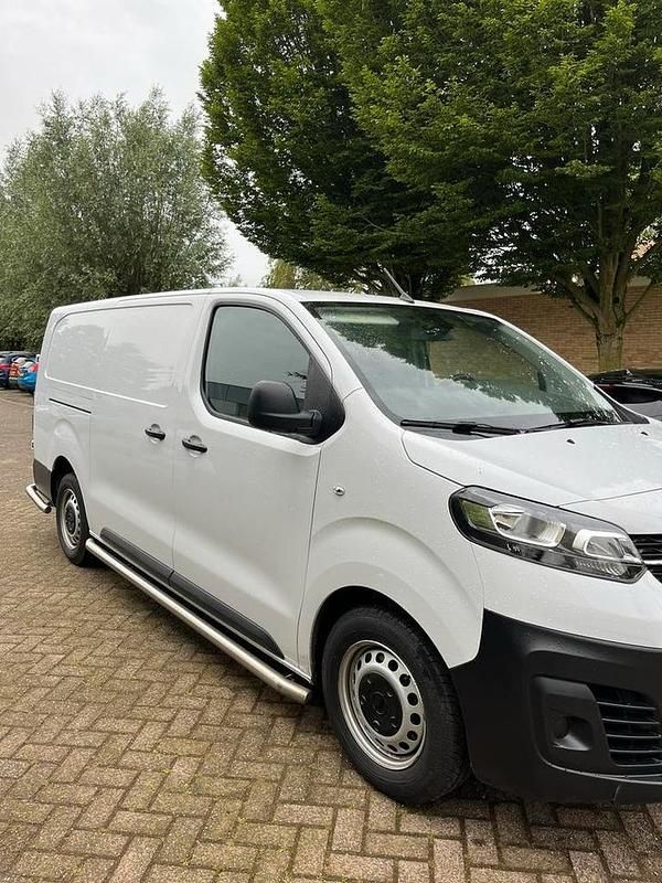 Gebruikt 2023 Opel Vivaro S Van | € 15.500 (Super prijs) - Afbeelding 1/4